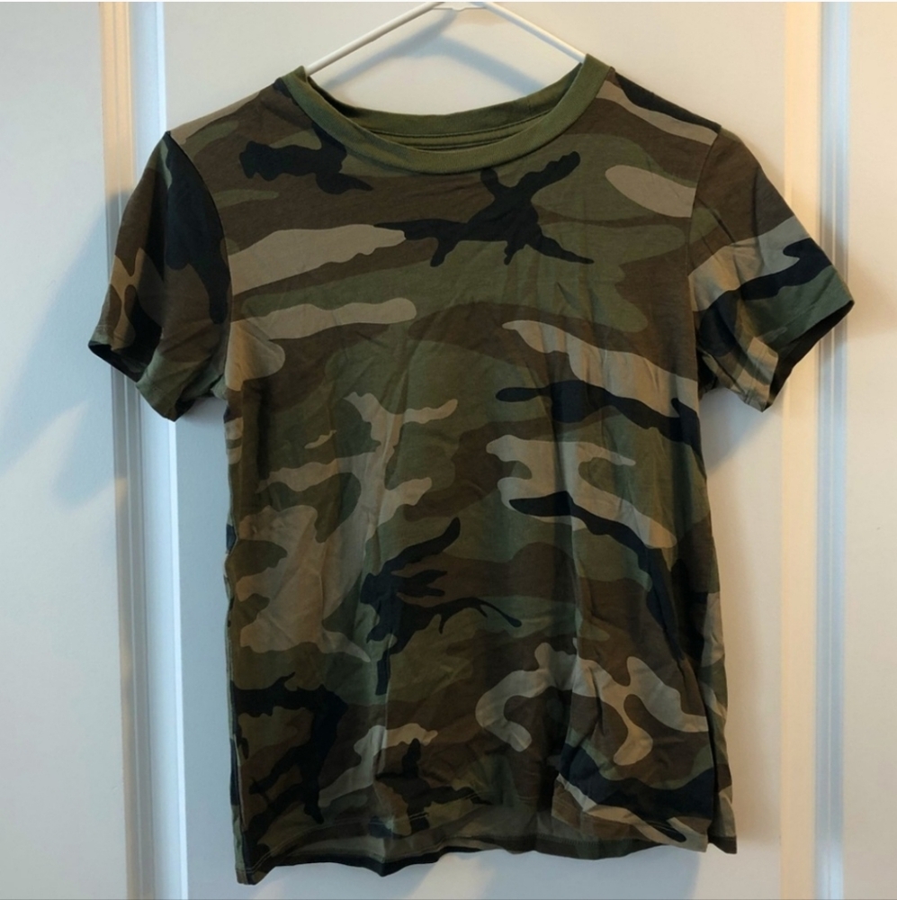 TNA Camouflage T-Shirt